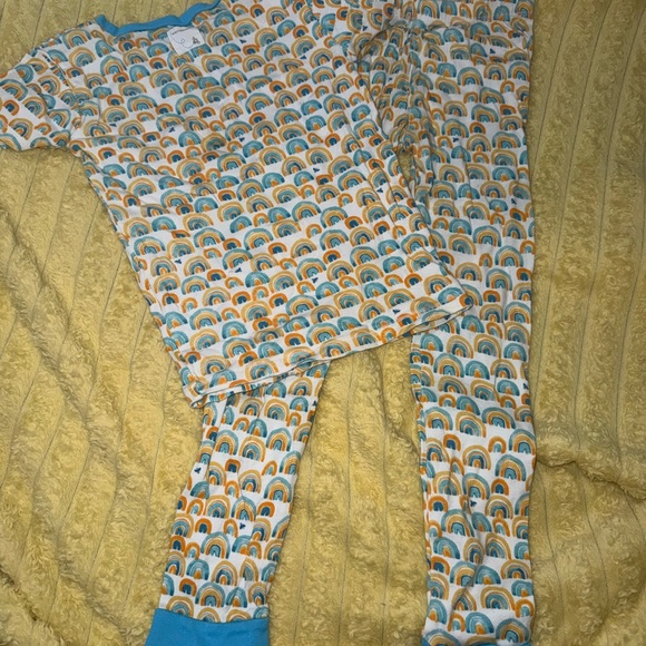 Burt's Bees Blue and Yellow Rainbow Kids Pajama Set UNISEX Boys Girls size 8 - Picture 8 of 11